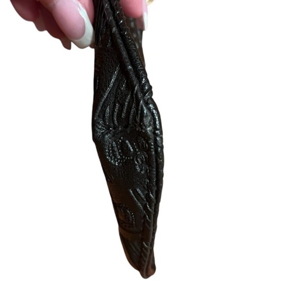 Juicy Couture Black Crossbody Bag 7” x 5.5” - Picture 6 of 7